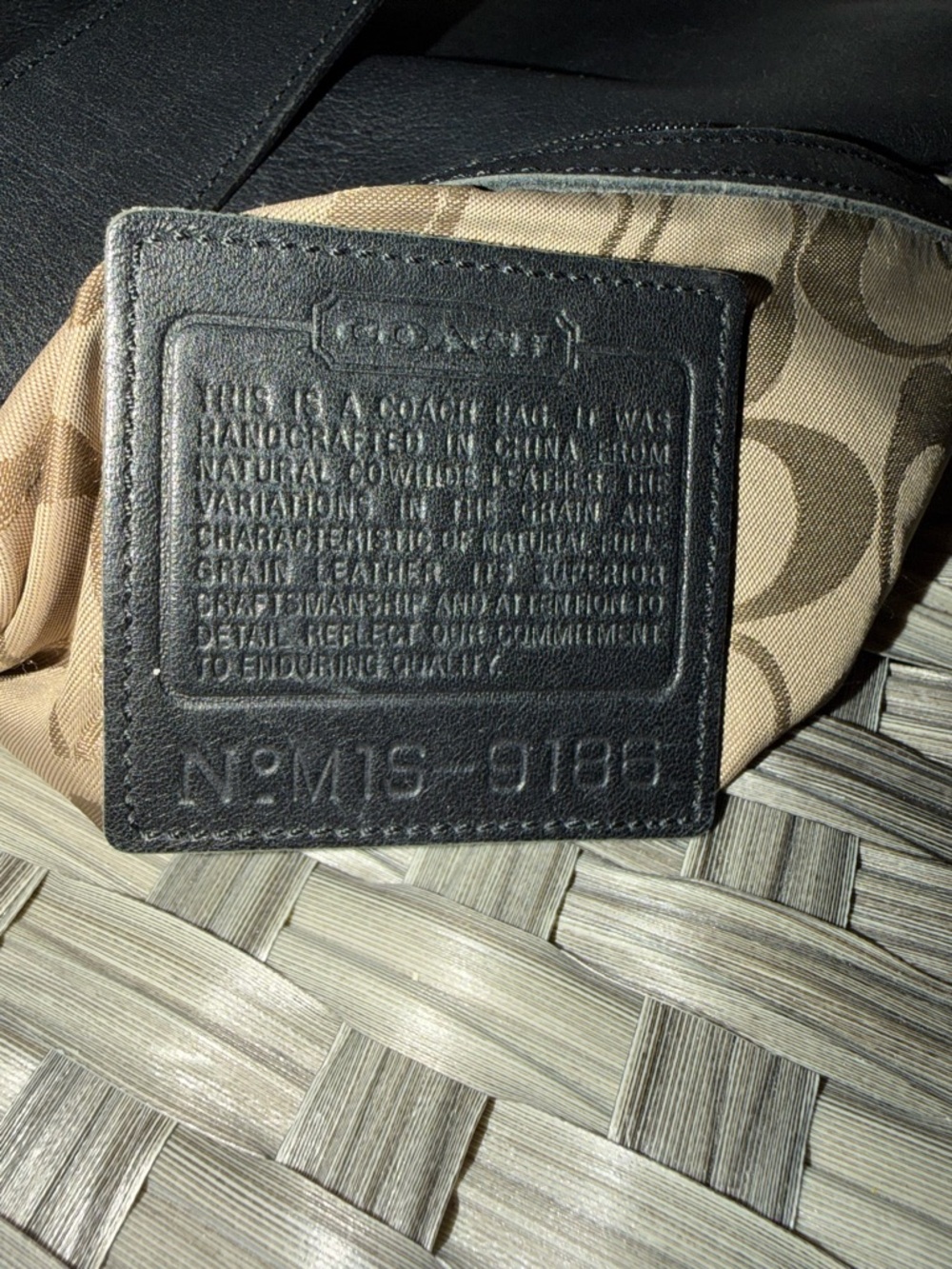 Coach Black Leather Bucket Bag Adjustable Strap Shoulder Hobo - Style 9186 - Picture 2 of 15